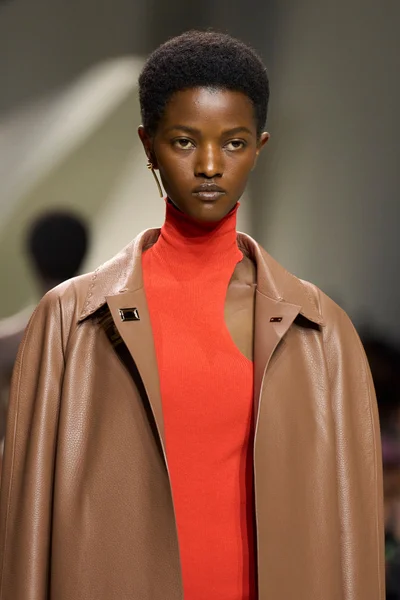 Look 6